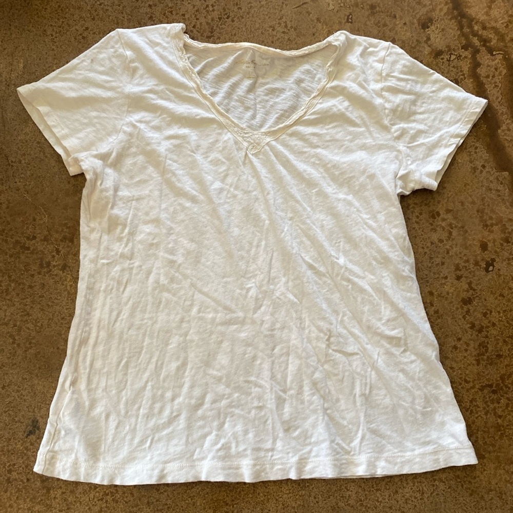Eddie Bauer cream lace‎ v neck cotton tee tunic shirt